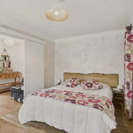 Charmante Maison En Pierre Pour 6 - * Valojoulx